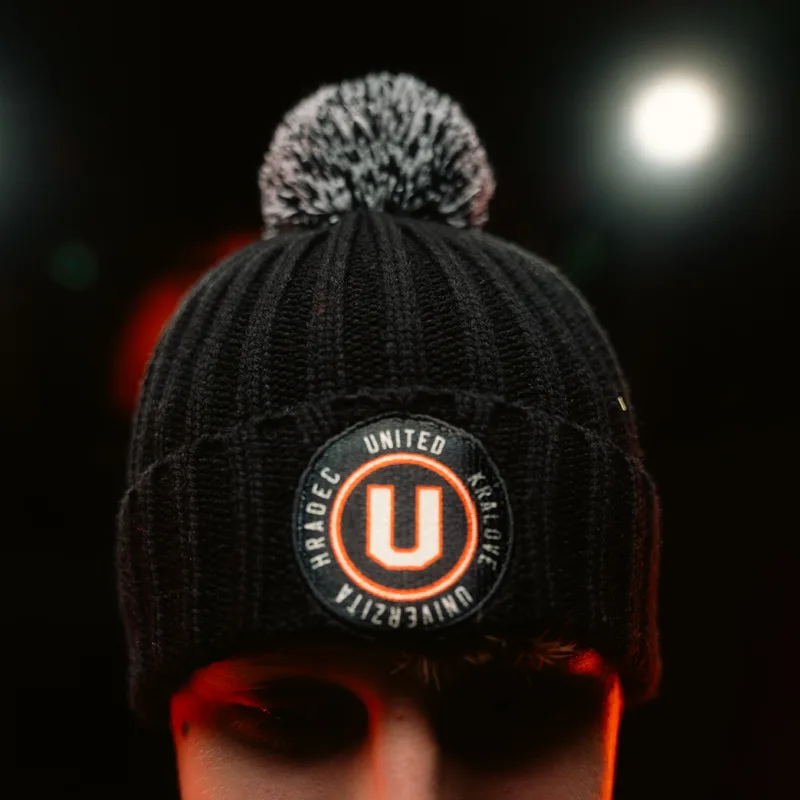 UNIted HK black beanie with the club crest